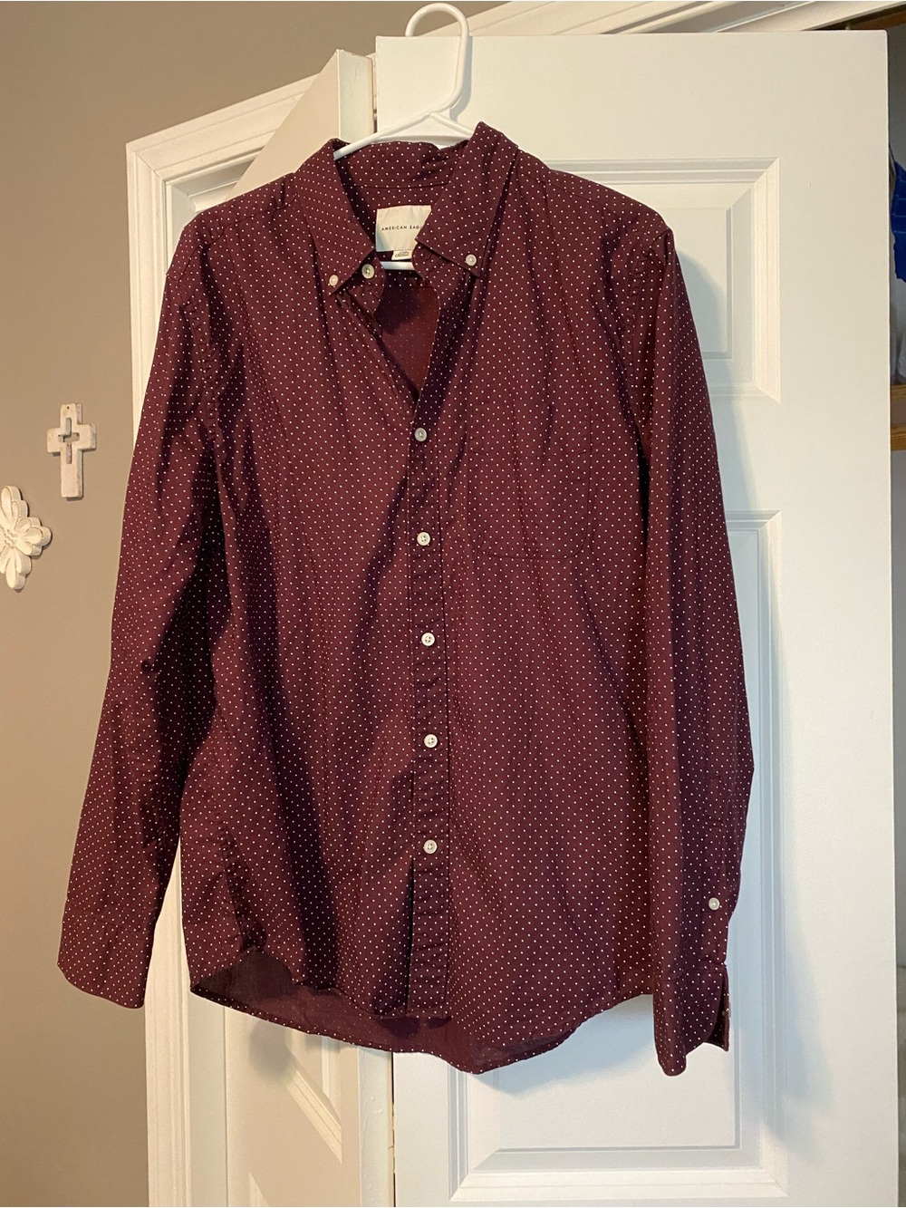 American Eagle Outfitters Burgundy Microdot Button-Up Shirt